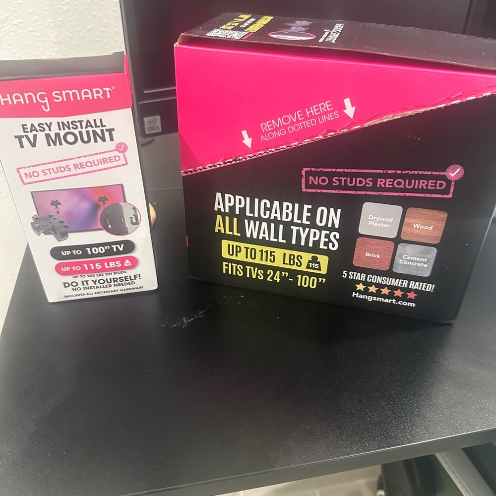 Easy Install TV Mount - Black